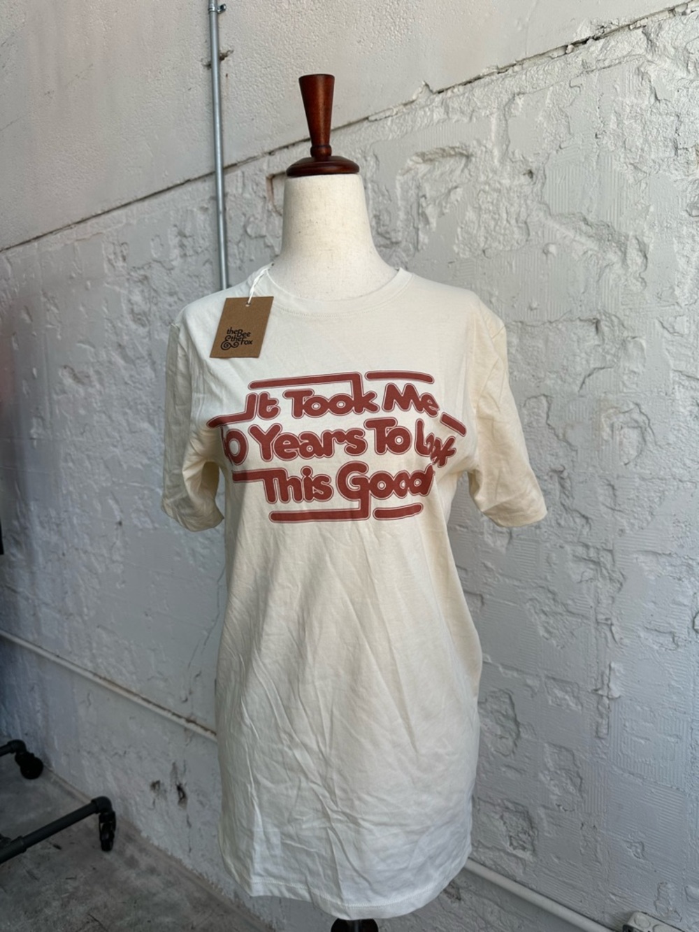 Cream Graphic Tee "It Took Me 40 Years To look This Good"